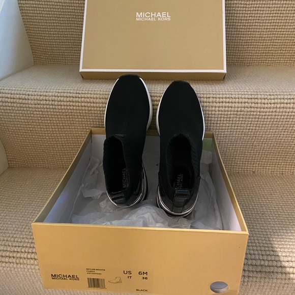 Authentic Skylar Stretch knit sock sneaker - Picture 7 of 8